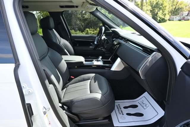 Used 2025 Land Rover Range Rover SE AWD/4WD image 19