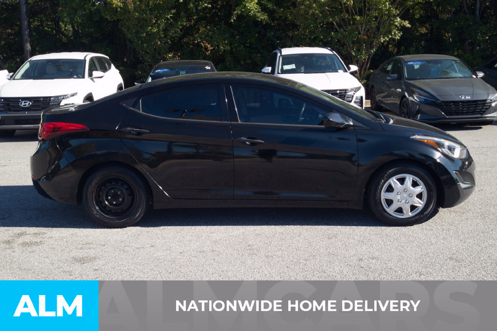 Used 2016 Hyundai Elantra SE FWD image 4