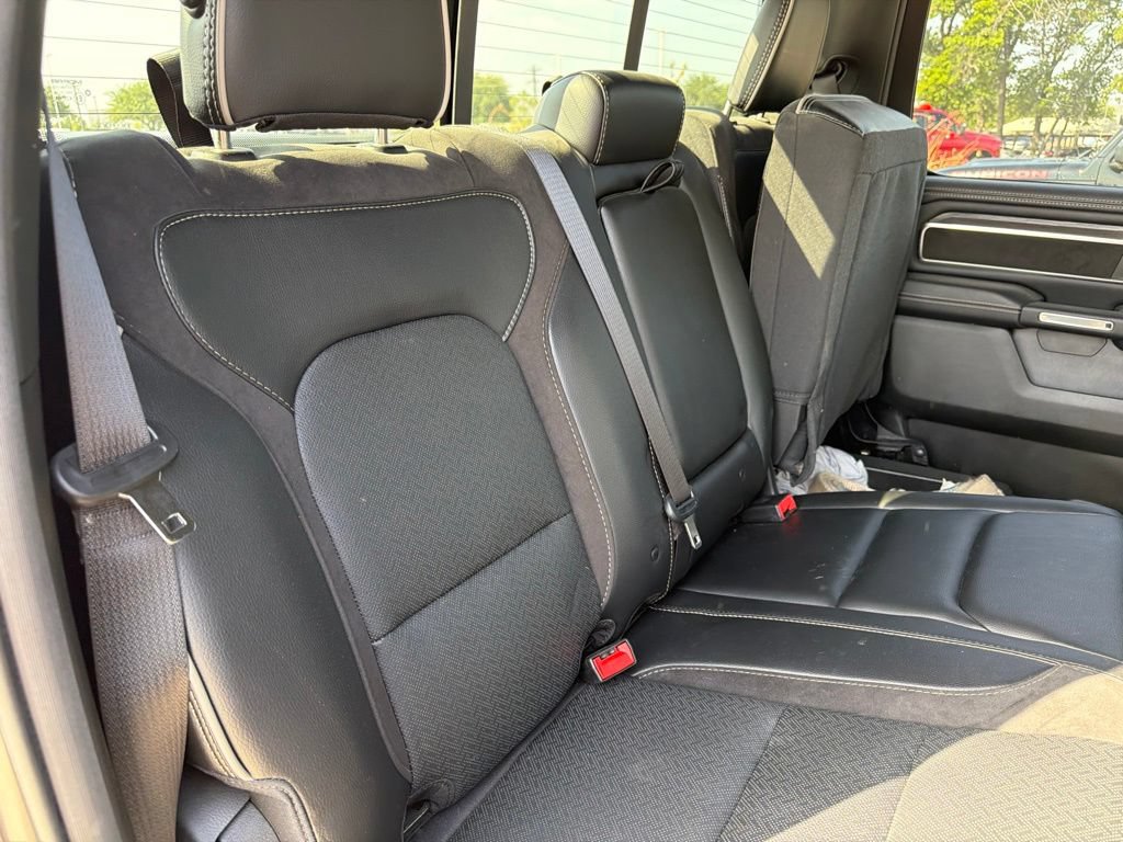 Used 2024 RAM 1500 Laramie AWD/4WD image 20