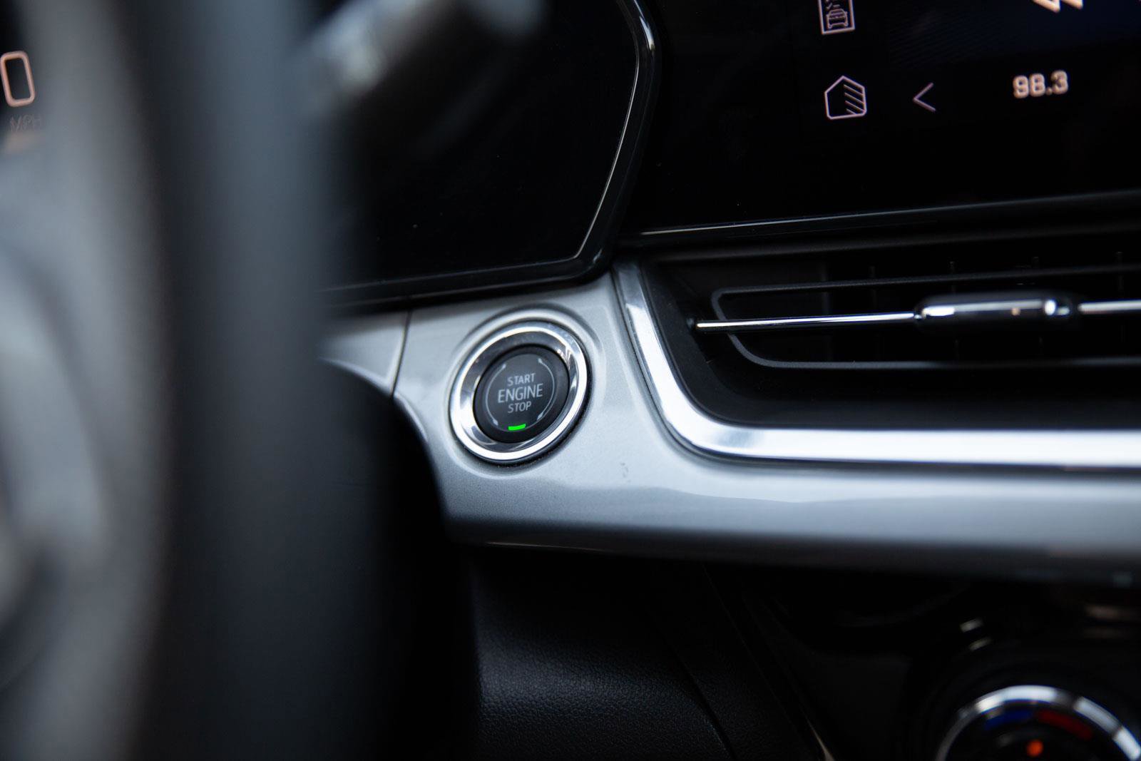 Certified 2024 Chevrolet Trax LT image 12