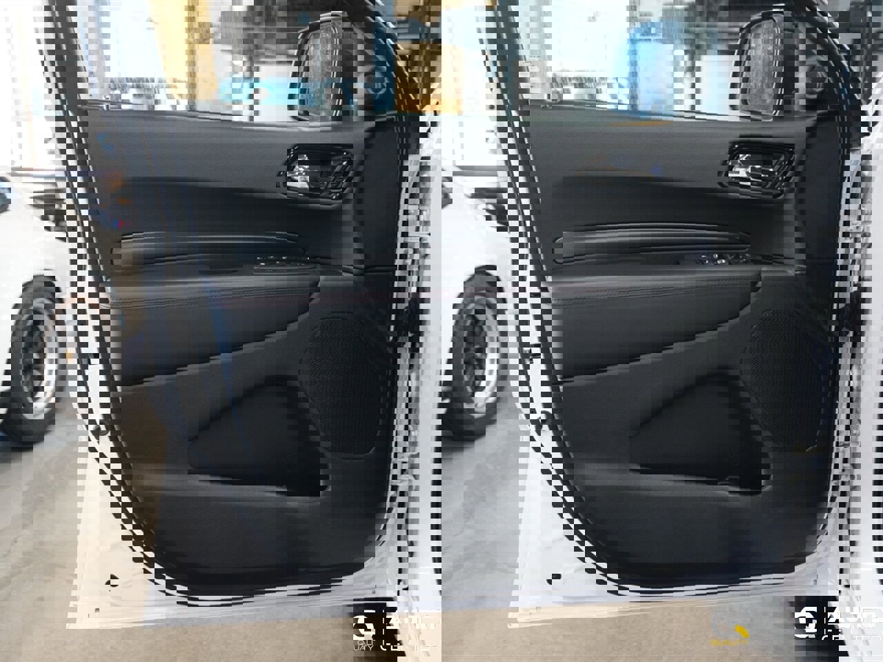 Used 2022 Dodge Durango R/T w/ Tow 'N Go Group image 16