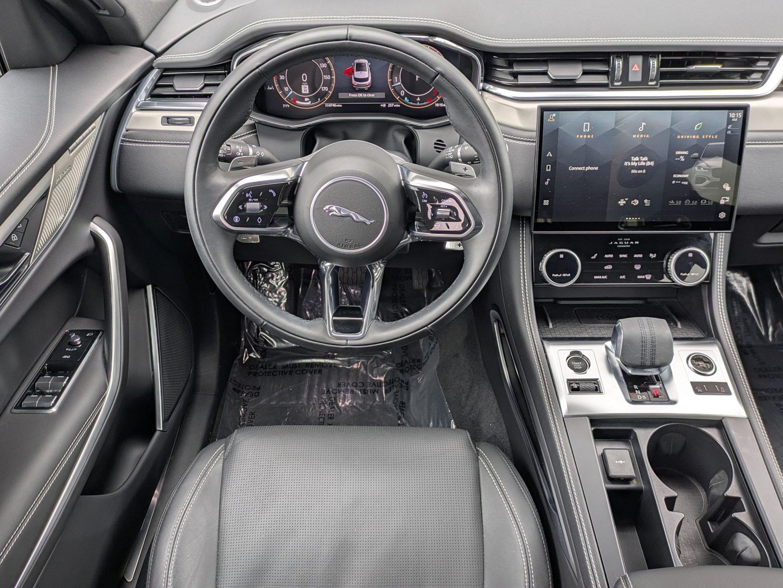 Used 2026 Jaguar F-PACE R-Dynamic S AWD/4WD image 29
