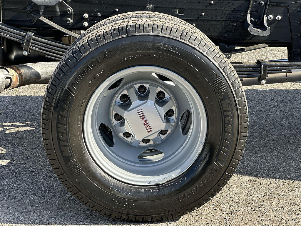 New 2026 GMC Sierra 3500 Pro AWD/4WD image 24