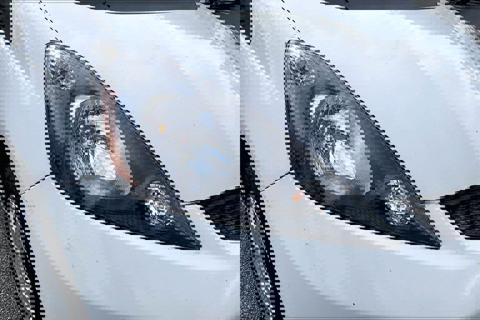 Used 2013 Honda Fit image 25