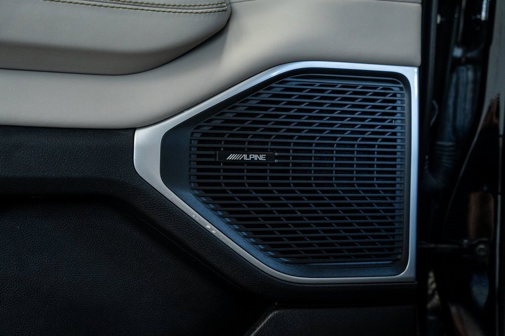 Used 2023 Jeep Wagoneer Series III w/ Preferred Equipment Group image 32