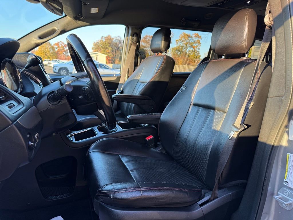 Used 2019 Dodge Grand Caravan GT image 11