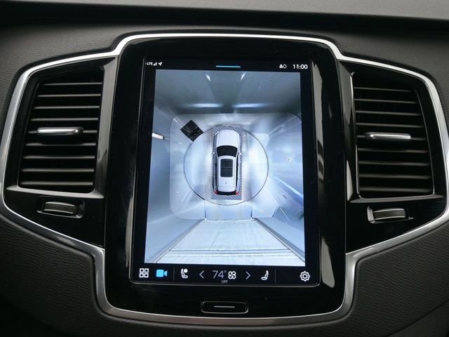 Used 2024 Volvo XC90 B6 Plus w/ Protection Package image 20
