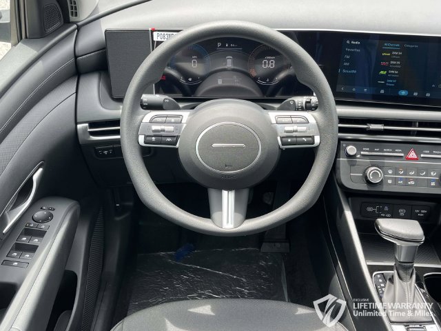 New 2026 Hyundai Tucson SE w/ Tow & Go Package FWD image 15