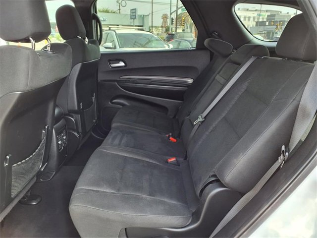 Used 2023 Dodge Durango SXT image 9