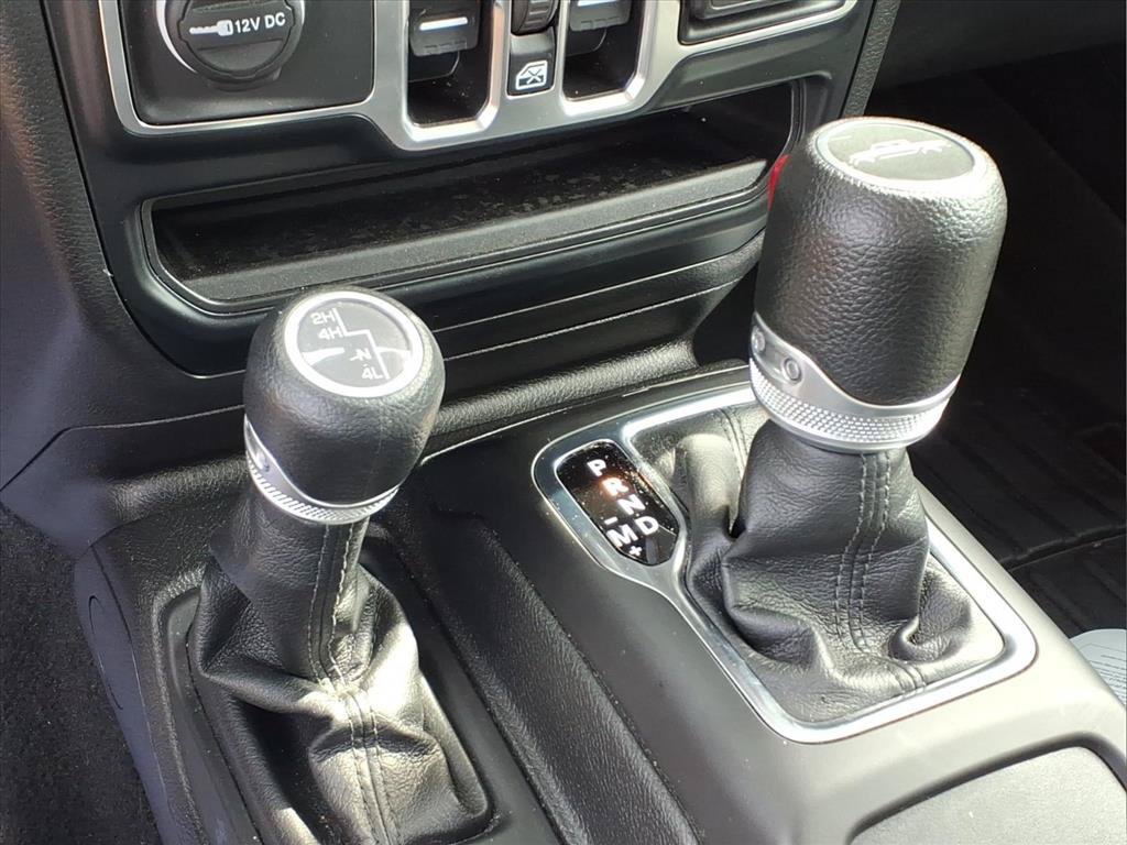 Used 2023 Jeep Gladiator Sport AWD/4WD image 9