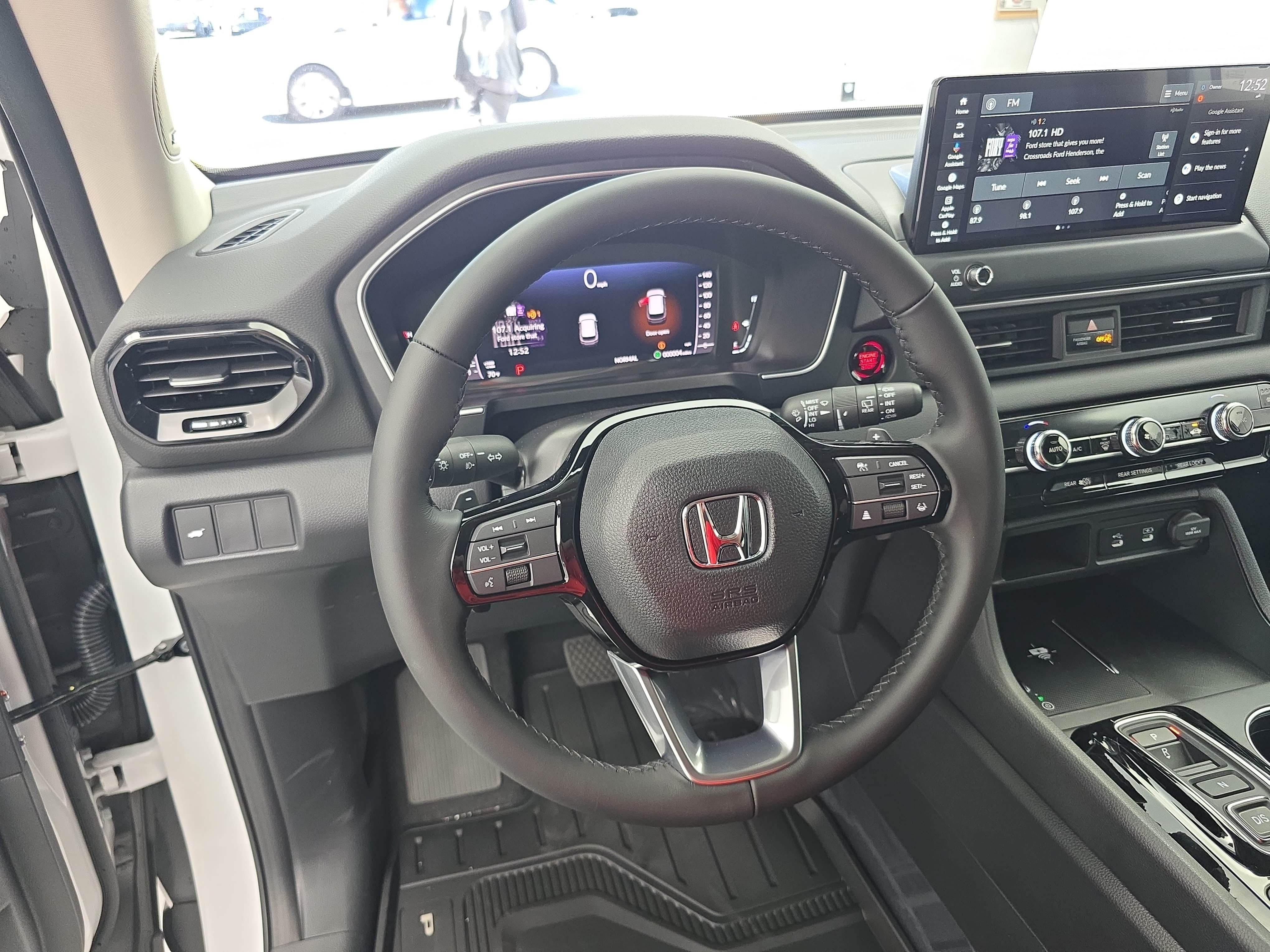 New 2026 Honda Pilot Touring image 16