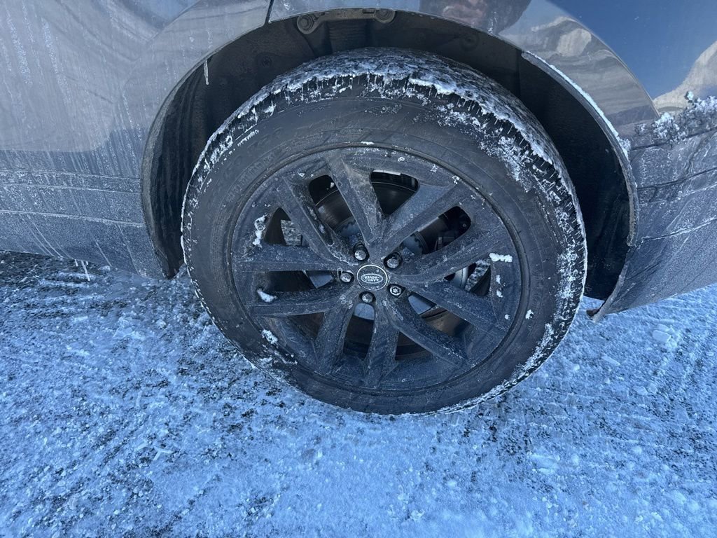 Used 2024 Land Rover Range Rover Velar Dynamic SE image 6