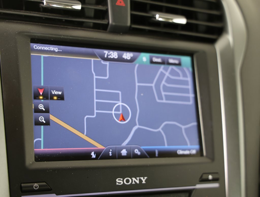 Used 2015 Ford Fusion Titanium image 11