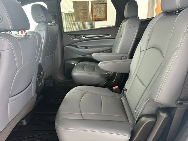 Used 2023 Buick Enclave Essence w/ Experience Buick Package AWD/4WD image 28