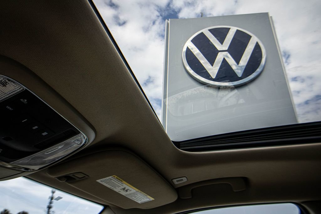 Used 2020 Jeep Grand Cherokee Limited image 45