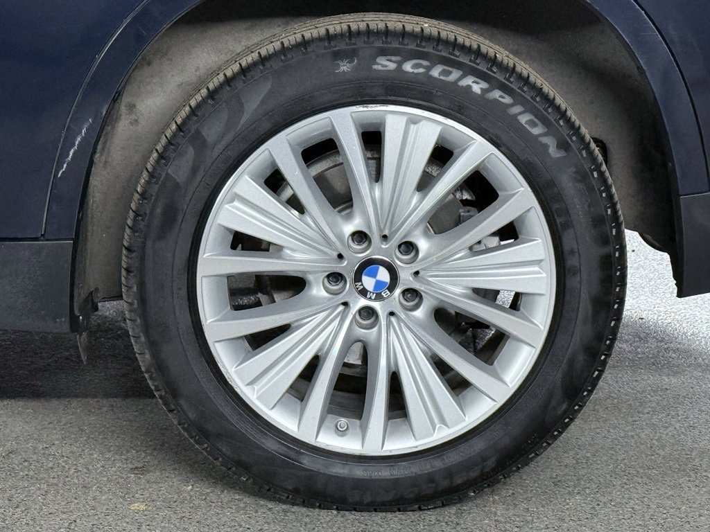 Used 2016 BMW X5 xDrive40e image 14