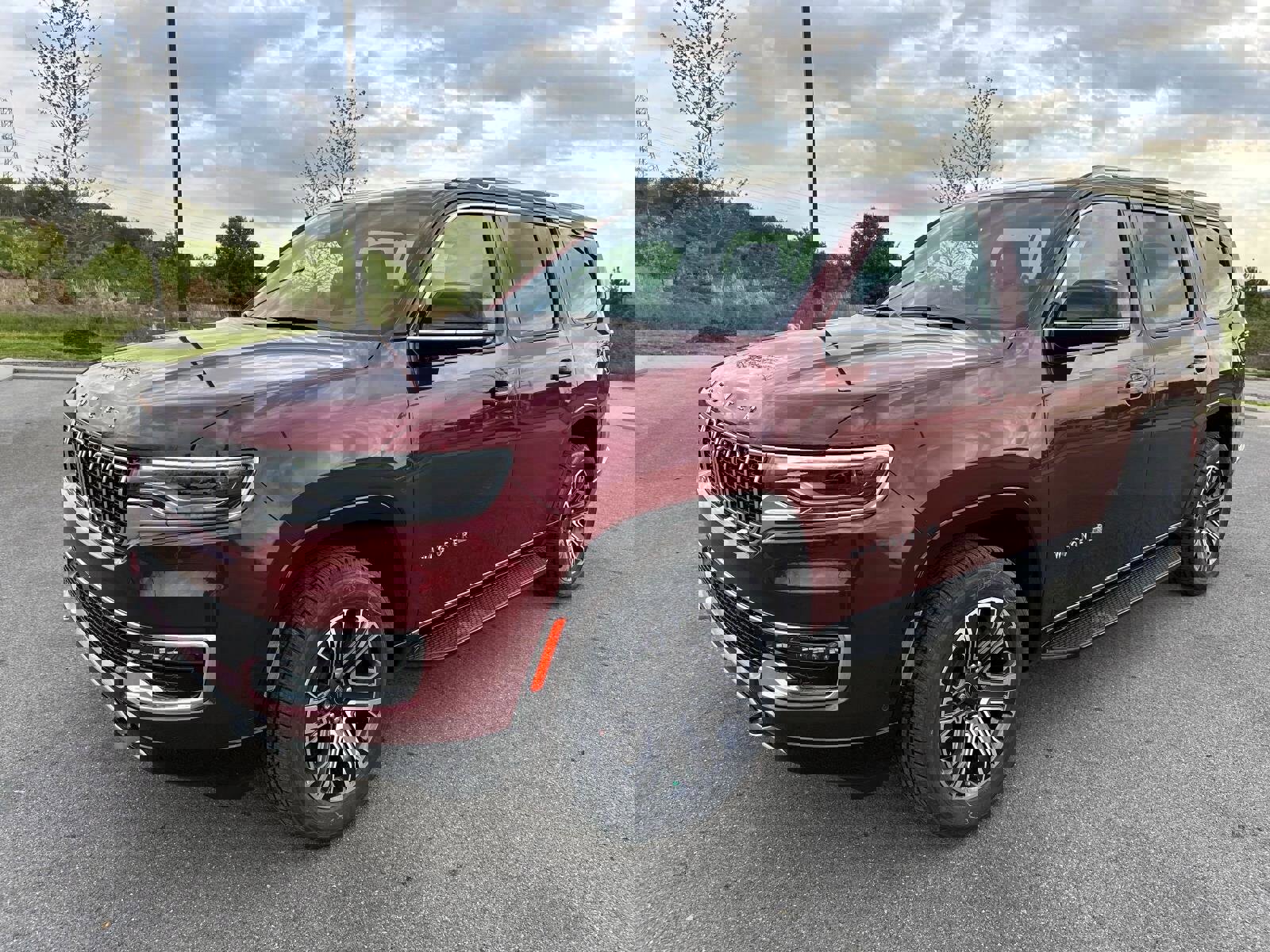 New 2025 Jeep Wagoneer Series II w/ Convenience Group I image 8