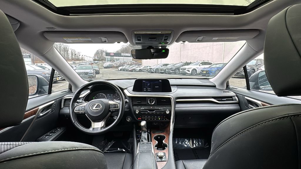 Used 2022 Lexus RX 350L 350L image 32