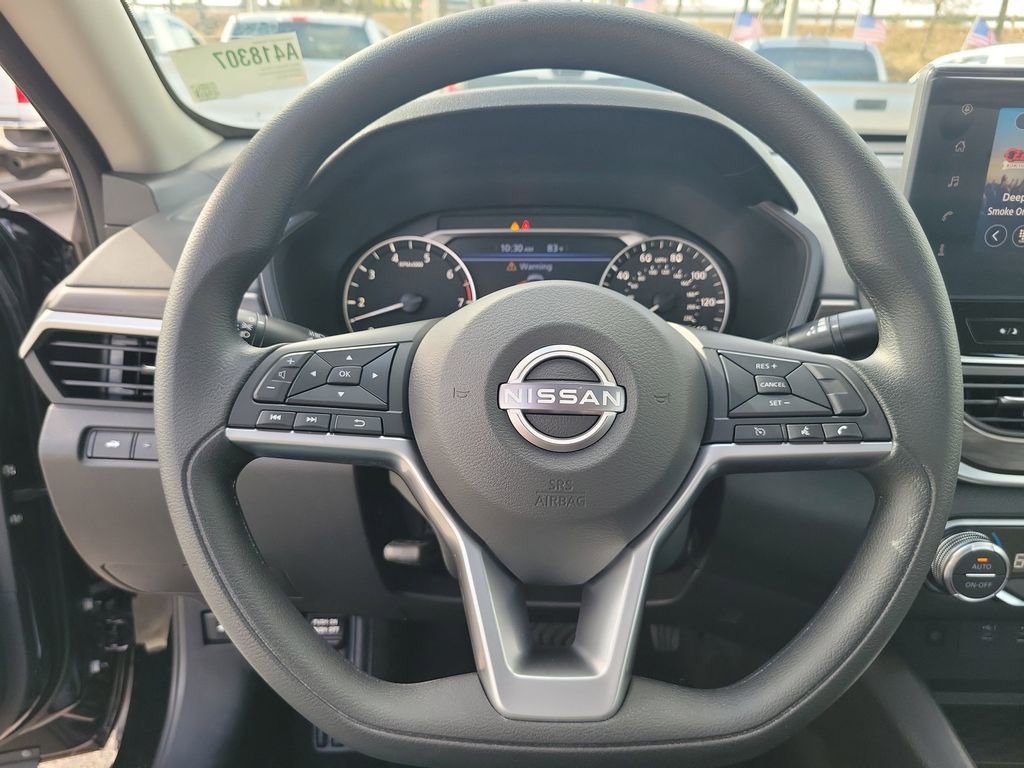 Used 2025 Nissan Altima 2.5 SV w/ SV Special Edition Package image 17