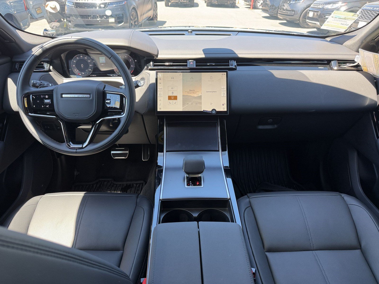 New 2026 Land Rover Range Rover Velar Dynamic SE AWD/4WD image 15