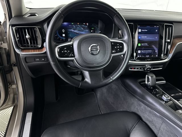 Used 2023 Volvo S60 T8 Plus AWD/4WD image 21