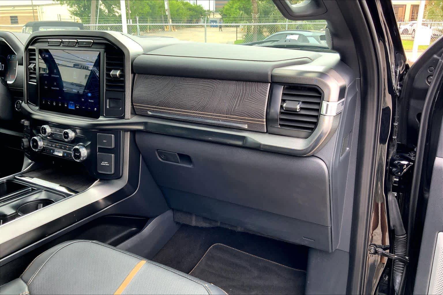 Used 2023 Ford F150 Platinum AWD/4WD image 19