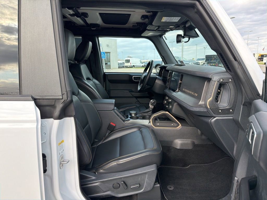 Certified 2025 Ford Bronco Badlands AWD/4WD image 21