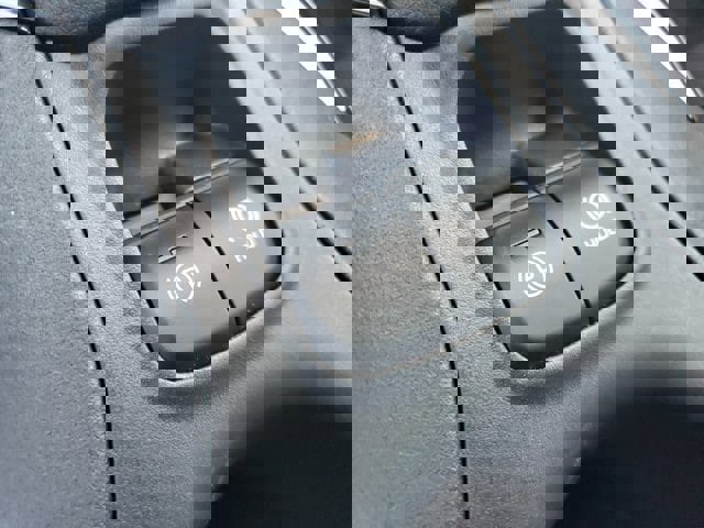 Used 2023 Toyota Corolla Cross LE image 26