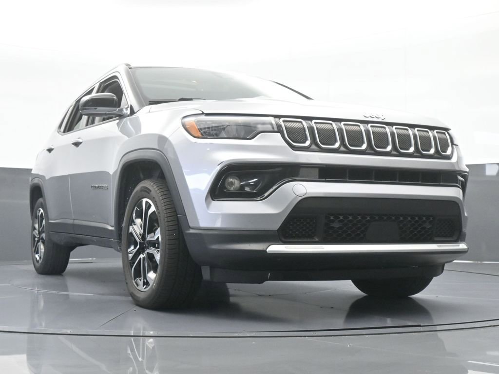 Used 2022 Jeep Compass Limited w/ Sun and Sound Group image 61