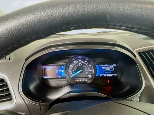 Used 2023 Ford Edge SEL w/ Sport Appearance Package AWD/4WD image 10