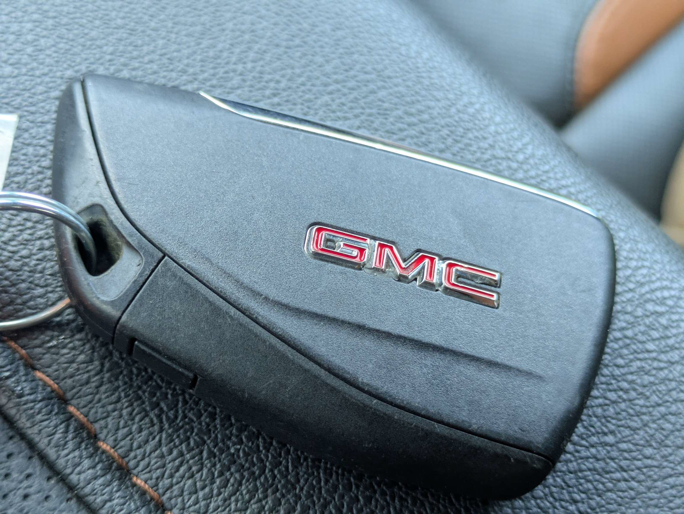 Used 2022 GMC Sierra 1500 AT4 w/ AT4 Premium Package AWD/4WD image 21