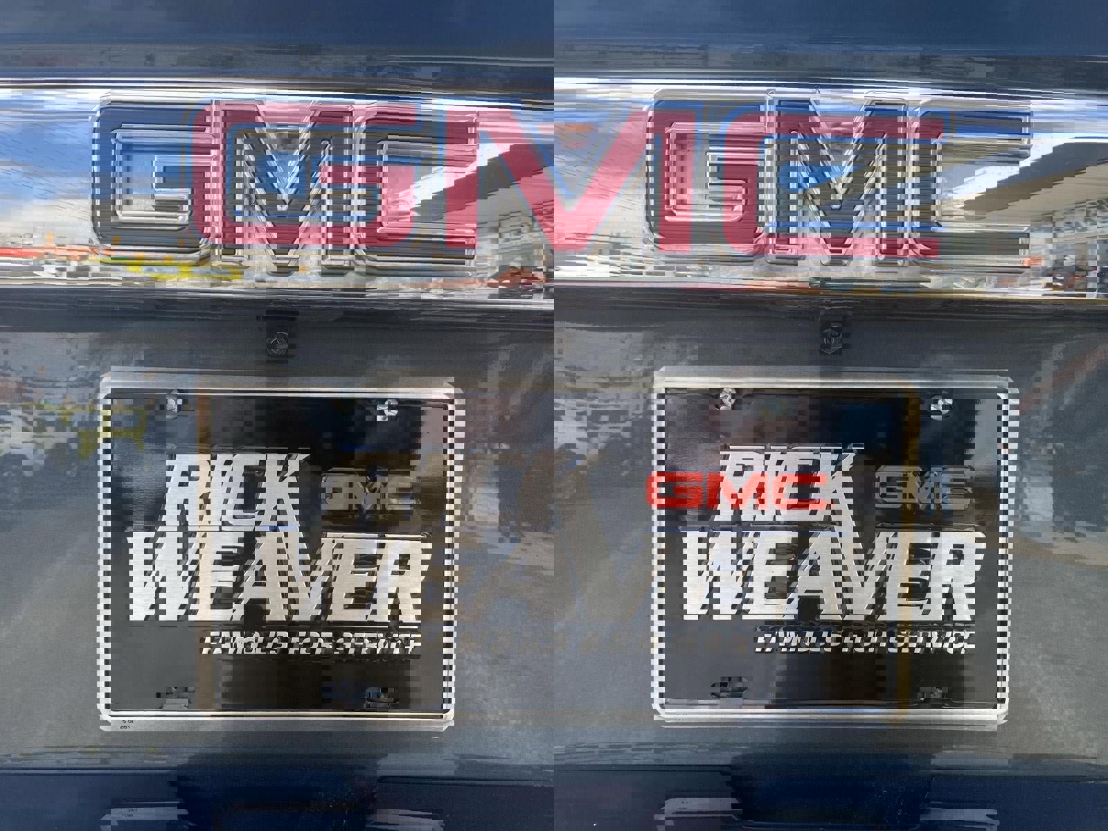 Used 2020 GMC Yukon Denali w/ Denali Premium Package image 7