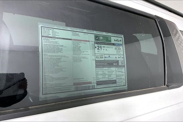 New 2026 Kia Carnival SX FWD image 13