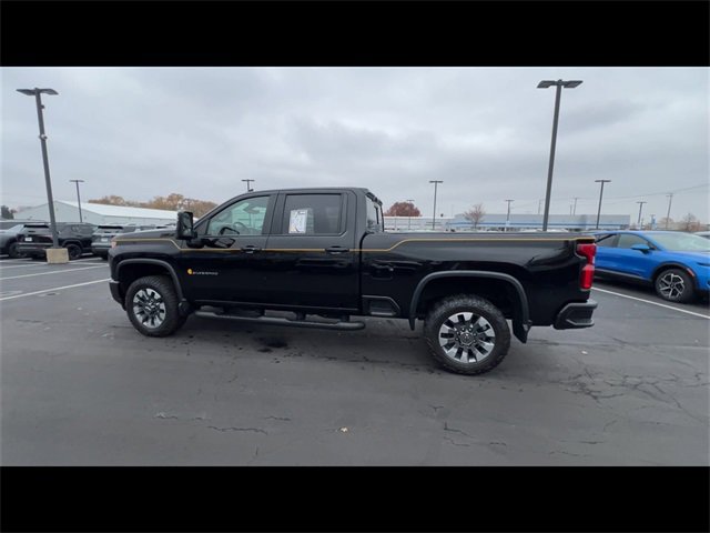 Used 2021 Chevrolet Silverado 2500 LTZ w/ Carhartt Edition image 5