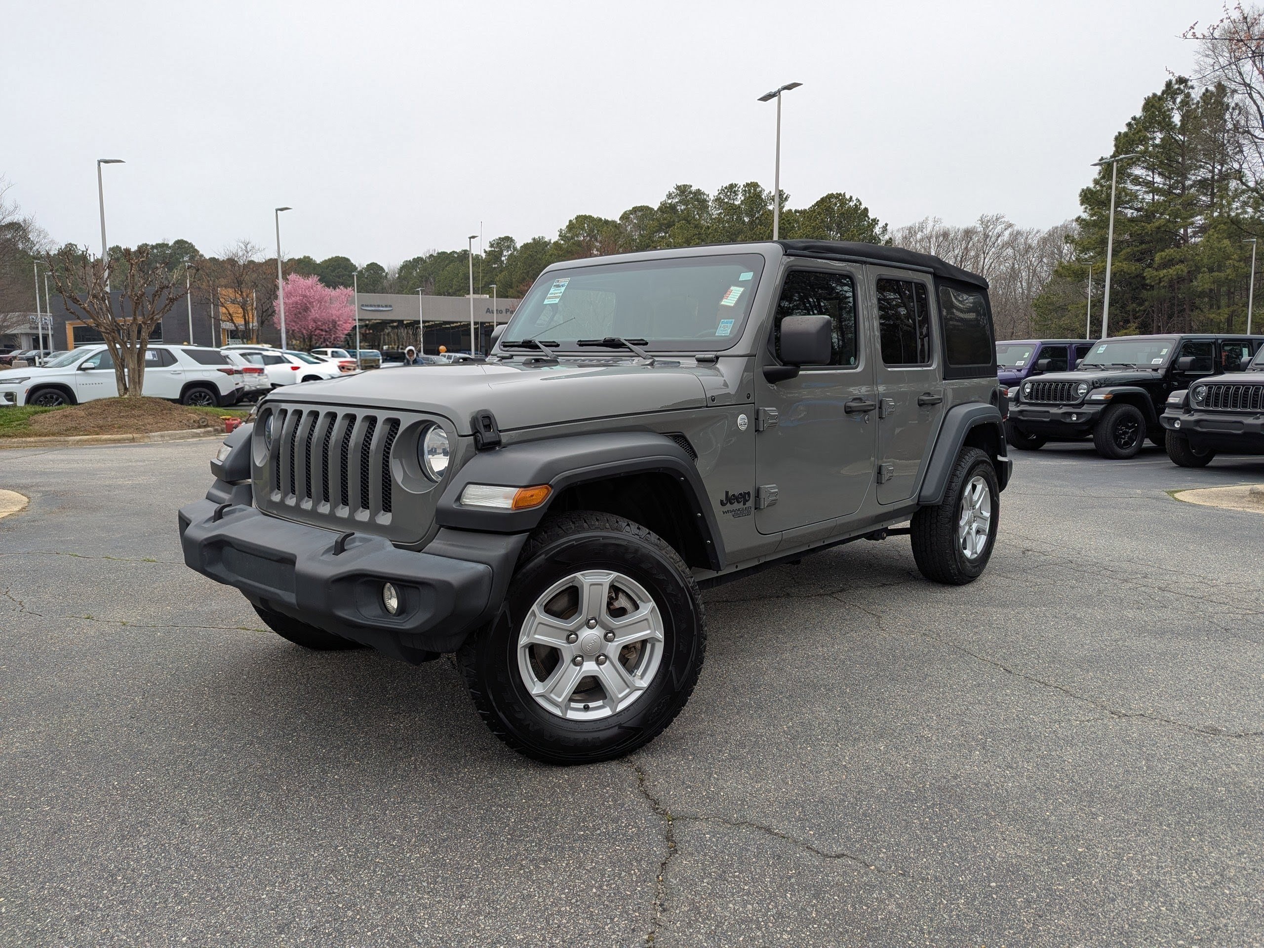 Used 2021 Jeep Wrangler Sport S image 1