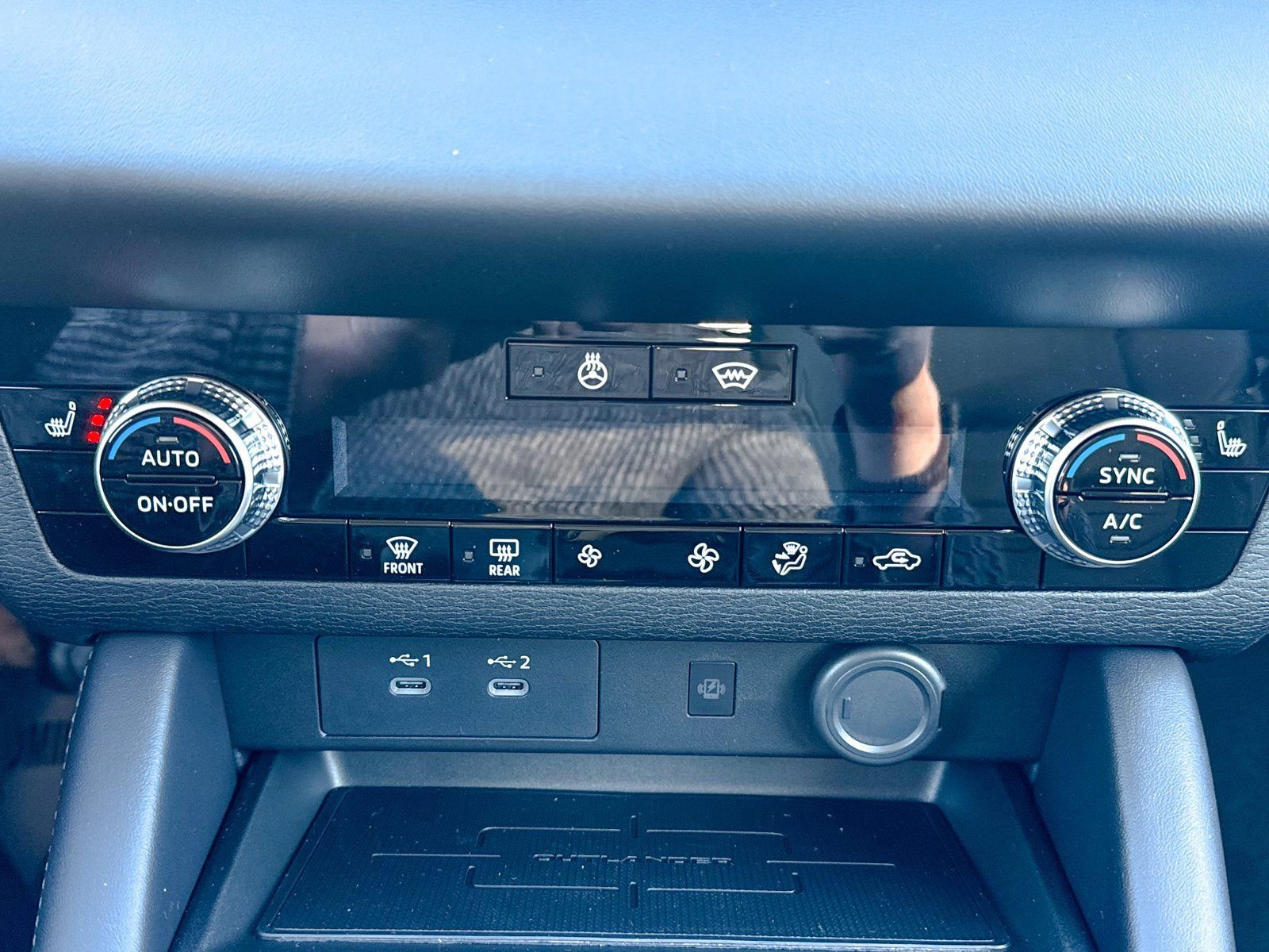 New 2026 Mitsubishi Outlander SE AWD/4WD image 32