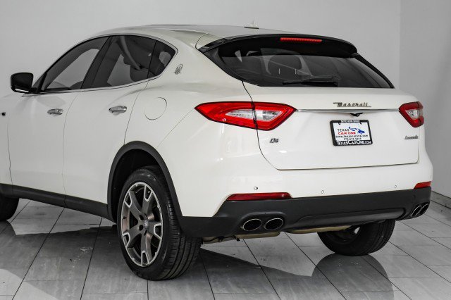 Used 2018 Maserati Levante image 59