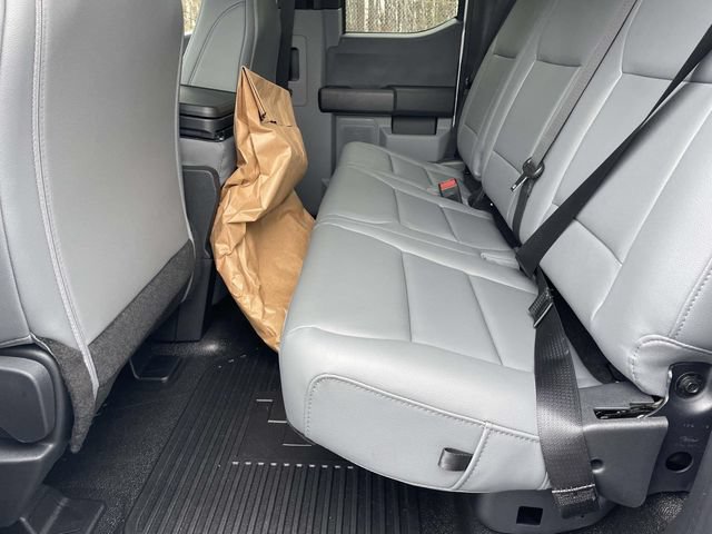 New 2026 Ford F350 XL w/ XL Chrome Package RWD image 44