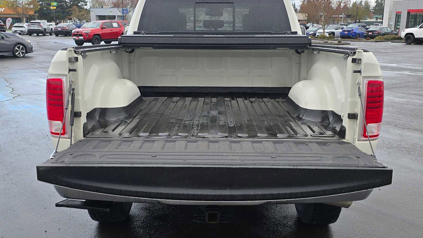 Used 2018 RAM 3500 Laramie w/ Convenience Group image 16