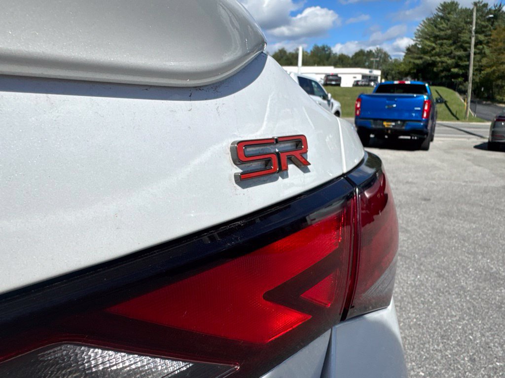 Used 2024 Nissan Sentra SR w/ SR Premium Package FWD image 7