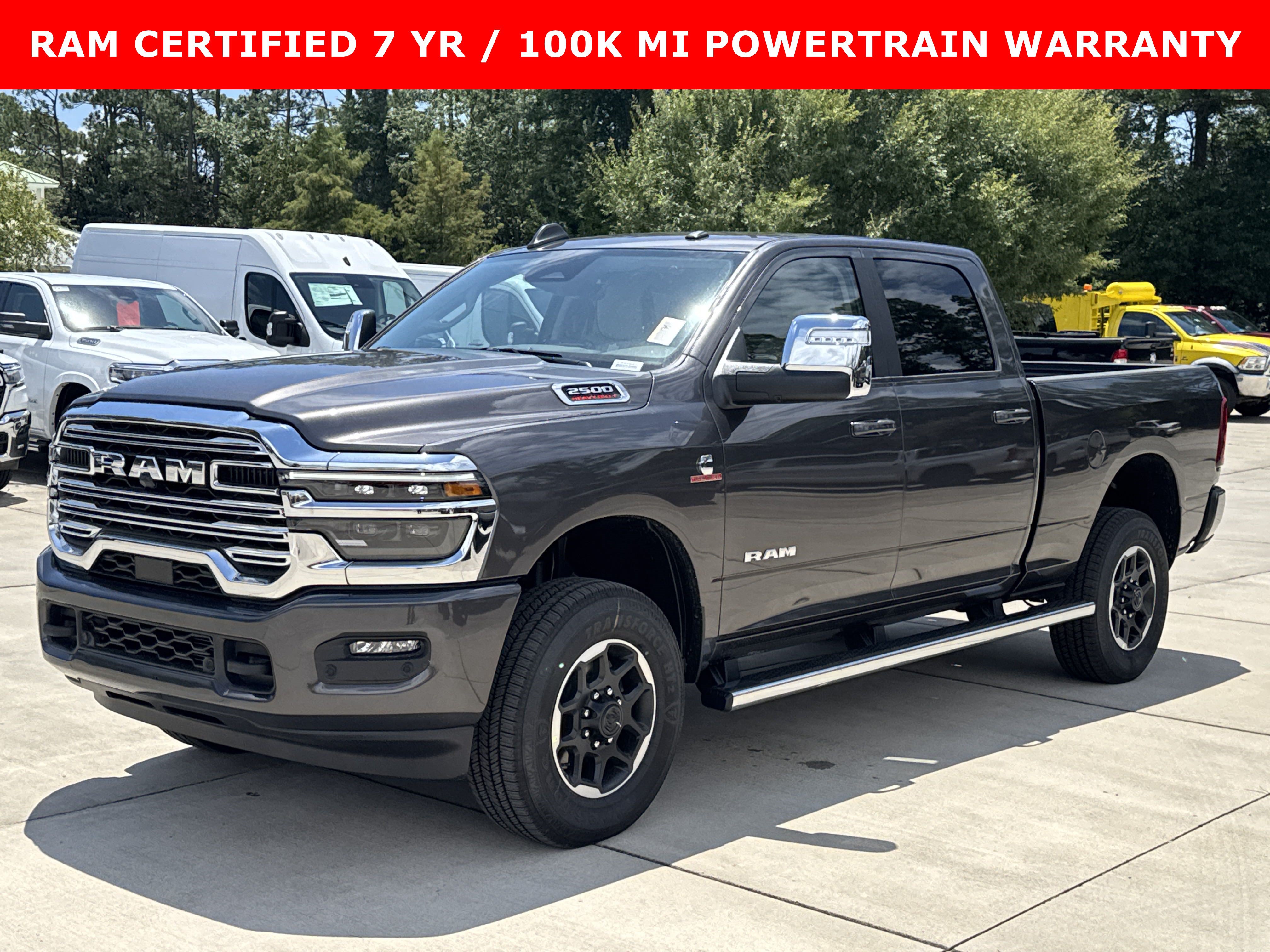 Used 2025 RAM 2500 Laramie AWD/4WD image 4