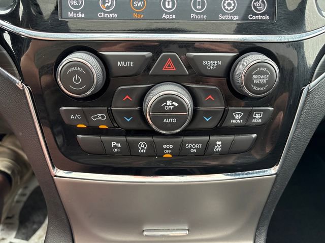Used 2021 Jeep Grand Cherokee Limited w/ Sun & Sound Group AWD/4WD image 18