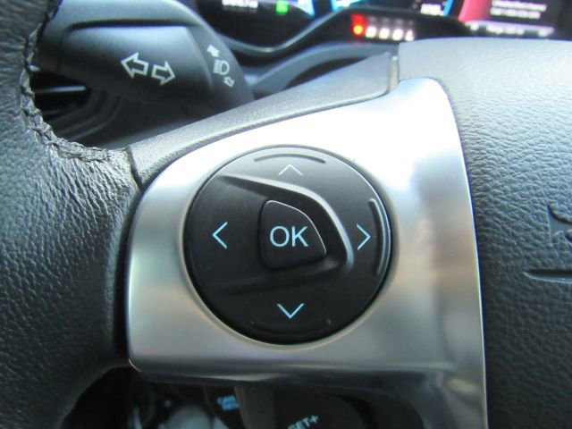 Used 2017 Ford C-MAX Titanium w/ Equipment Group 301A image 39