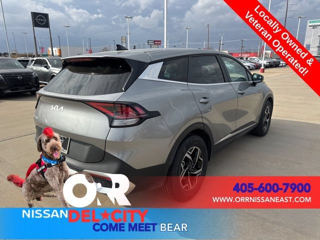 Used 2024 Kia Sportage LX FWD image 5