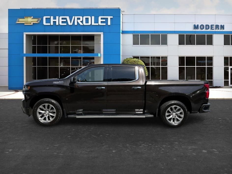 Used 2019 Chevrolet Silverado 1500 High Country w/ Technology Package AWD/4WD image 2