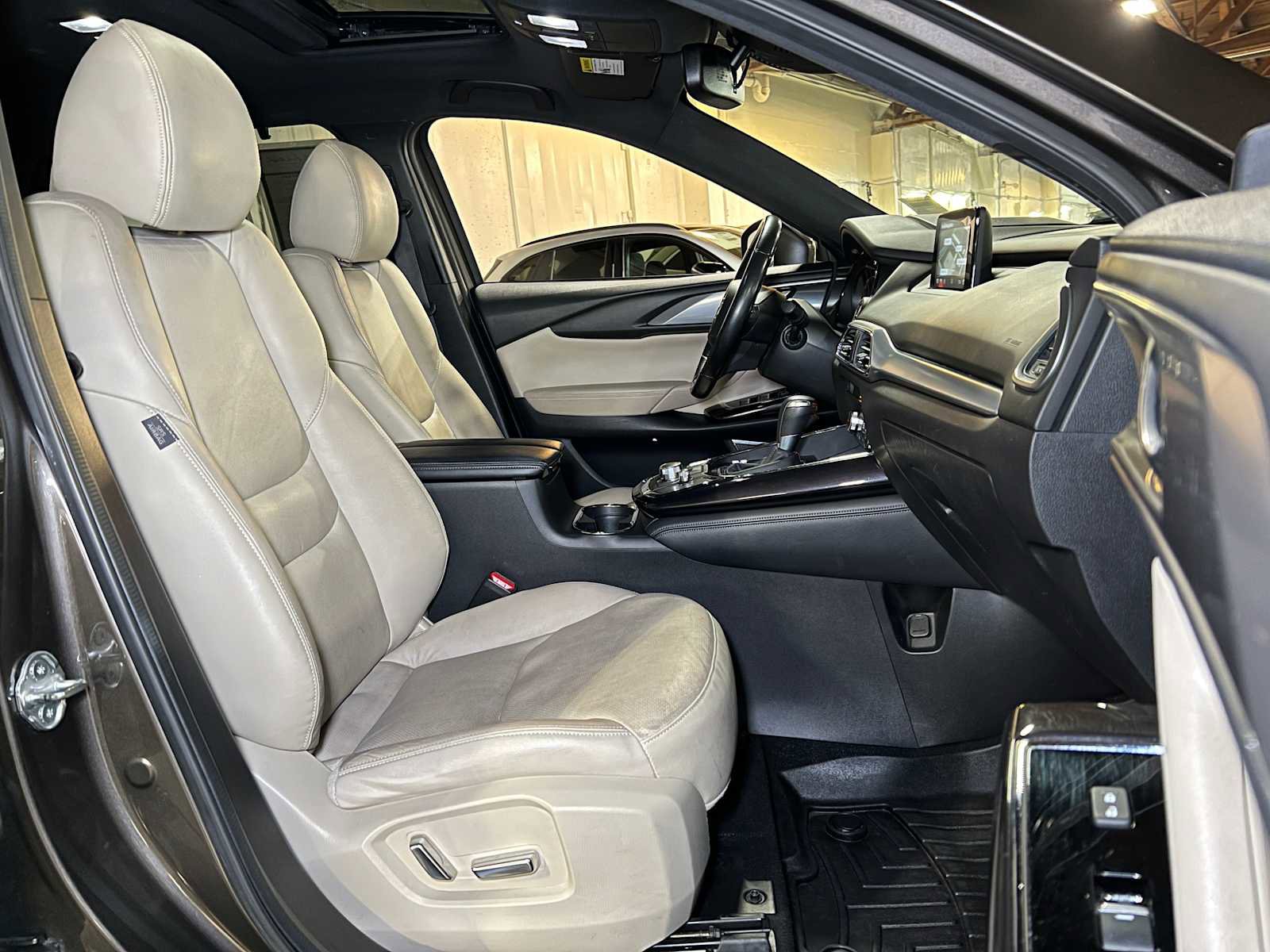 Used 2016 MAZDA CX-9 Grand Touring image 12