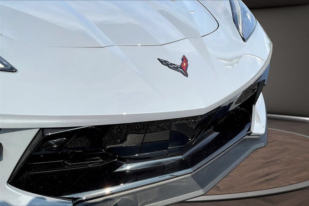 Used 2025 Chevrolet Corvette Stingray Preferred Cpe w/ Z51 Performance Package RWD image 34