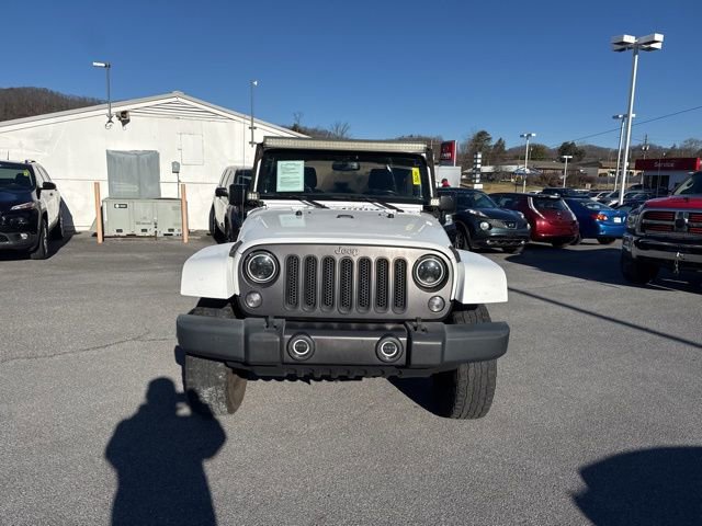 Used 2017 Jeep Wrangler Sport AWD/4WD image 3