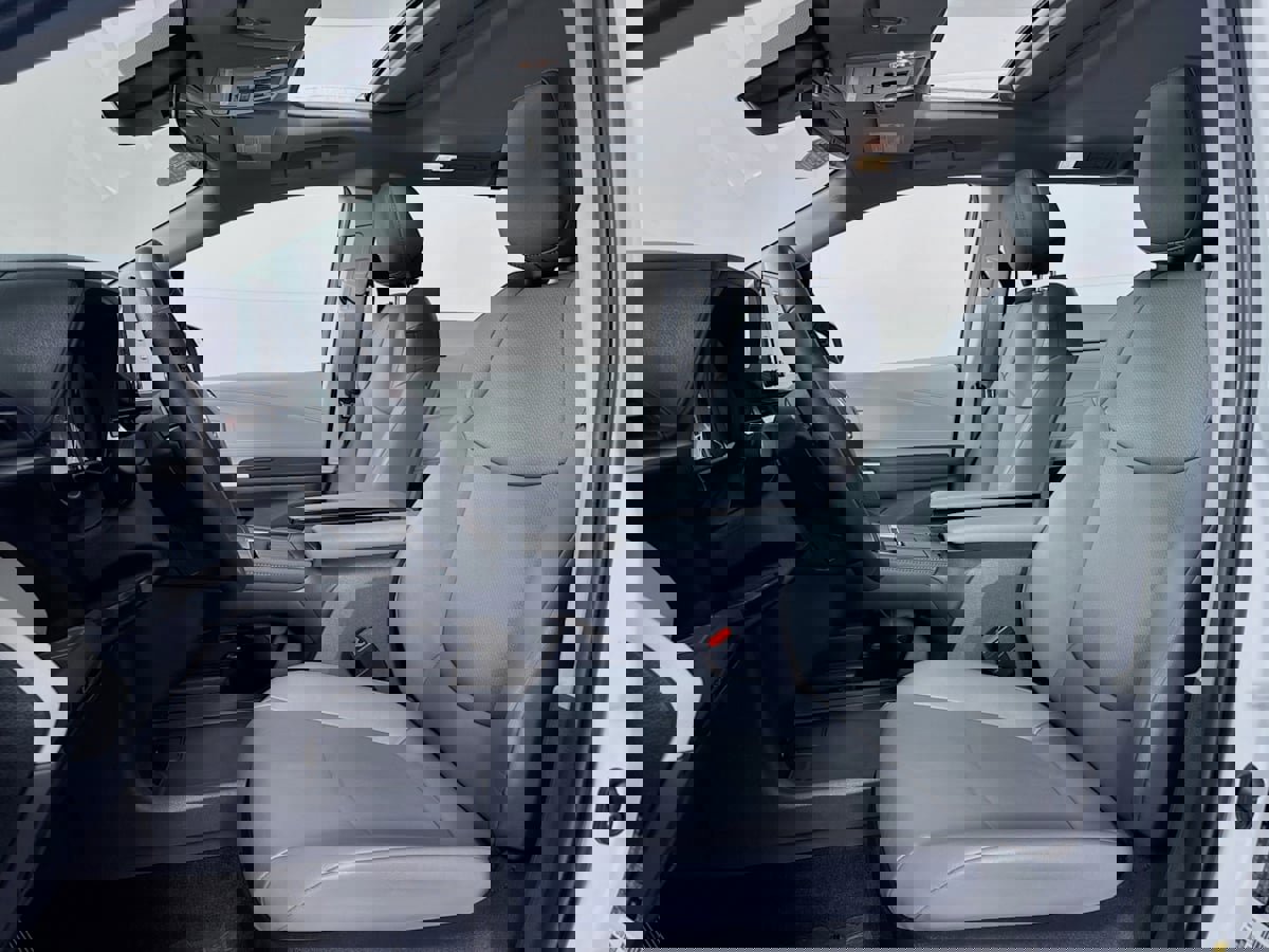 Used 2024 Toyota Sienna XLE image 24