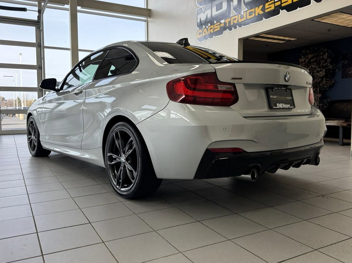 Used 2016 BMW M235i xDrive Coupe AWD/4WD image 4